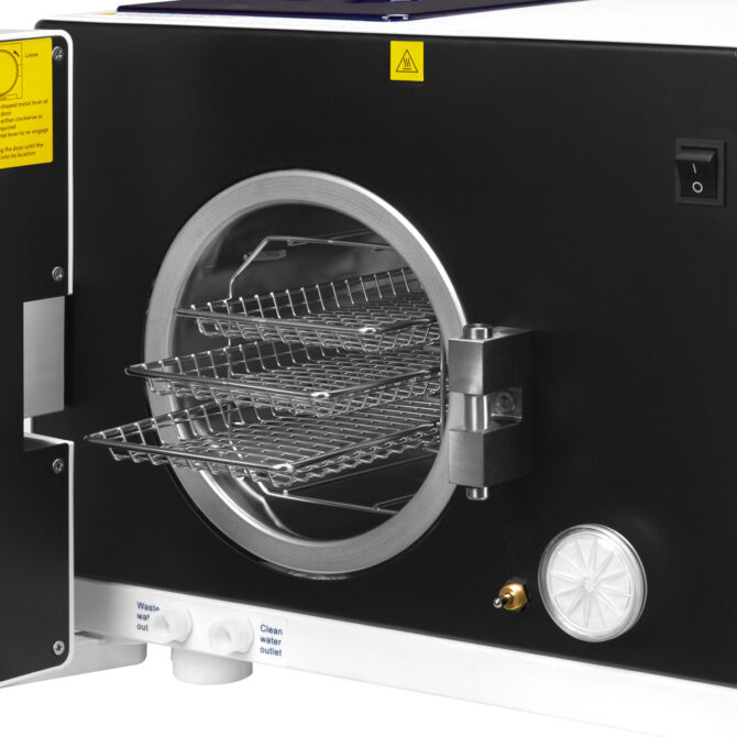 Lafomed LED autoklav 8l s printerom - Slika 7