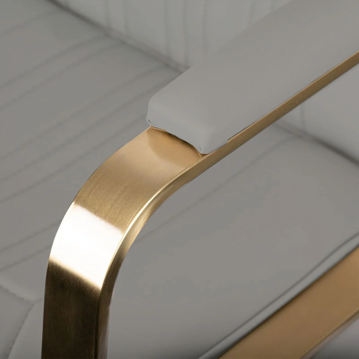 Frizerska stolica Acri Gold Beige – prikaz 6