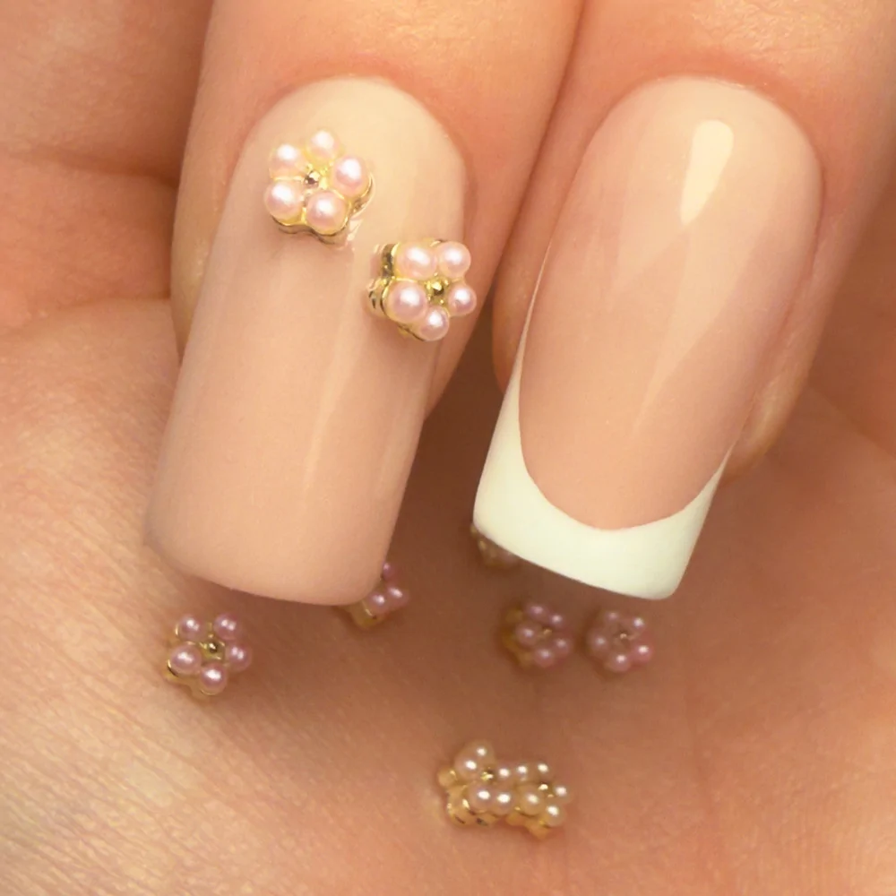 Ukrasi za nokte cvijetići 3D pearl pinky -10 kom - Slika 2