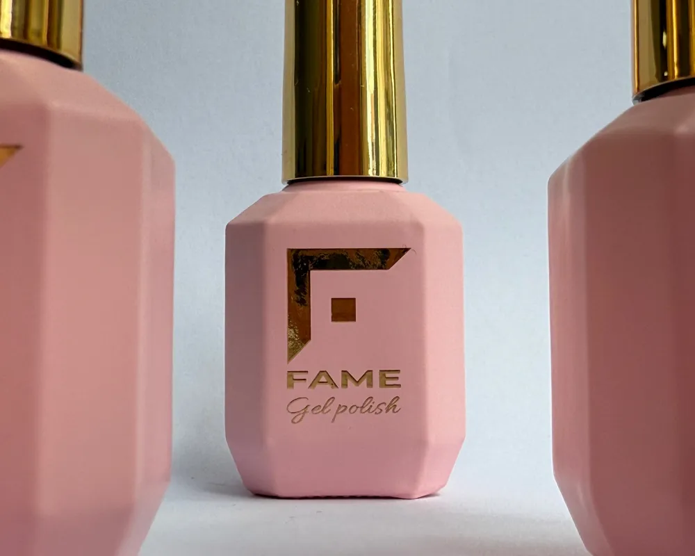 Prepoznatljive FAME bočice trajnog laka