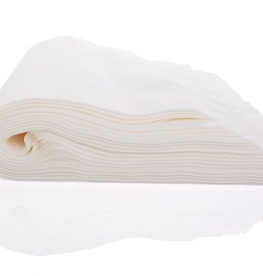 JEDNOKRATNI NETKANI RUČNICI ZA PEDIKURU – 50 KOM (40 × 50 cm)