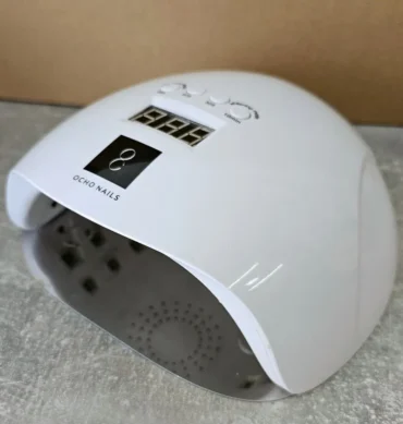 Servisirana oprema: UV LED lampa OCHO 65W + opcija terapije crvenim svjetlom
